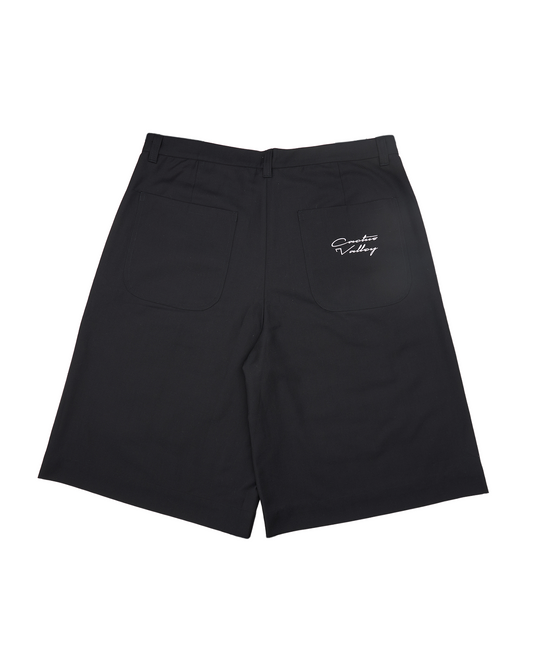 Pleated Roadside Shorts - Black