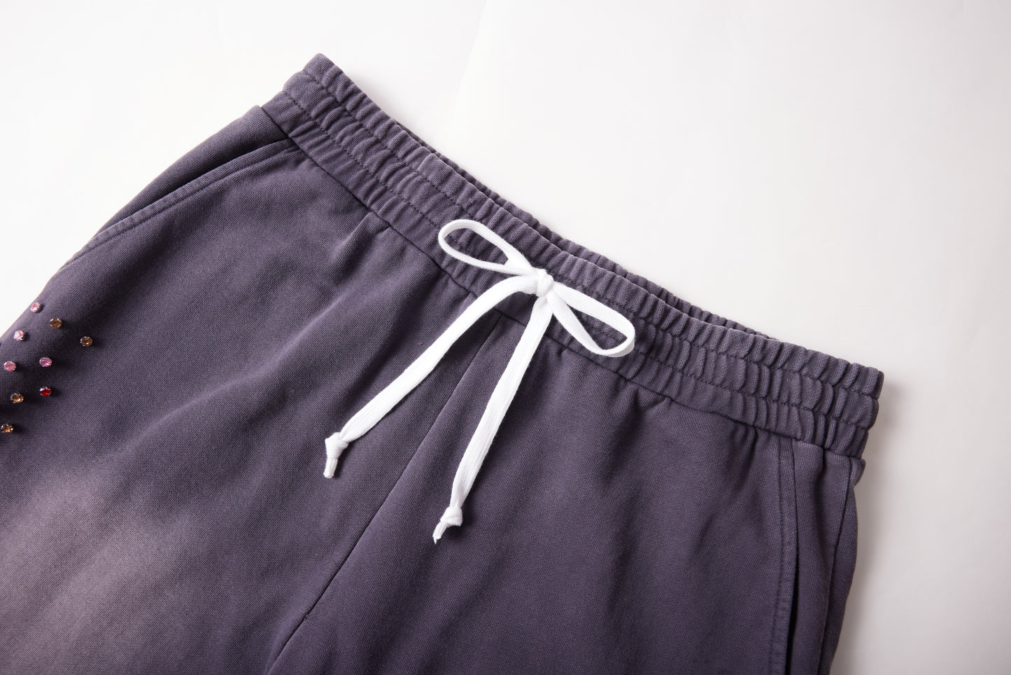 CRYSTAL CACTUS SWEATS - VINTAGE BLACK