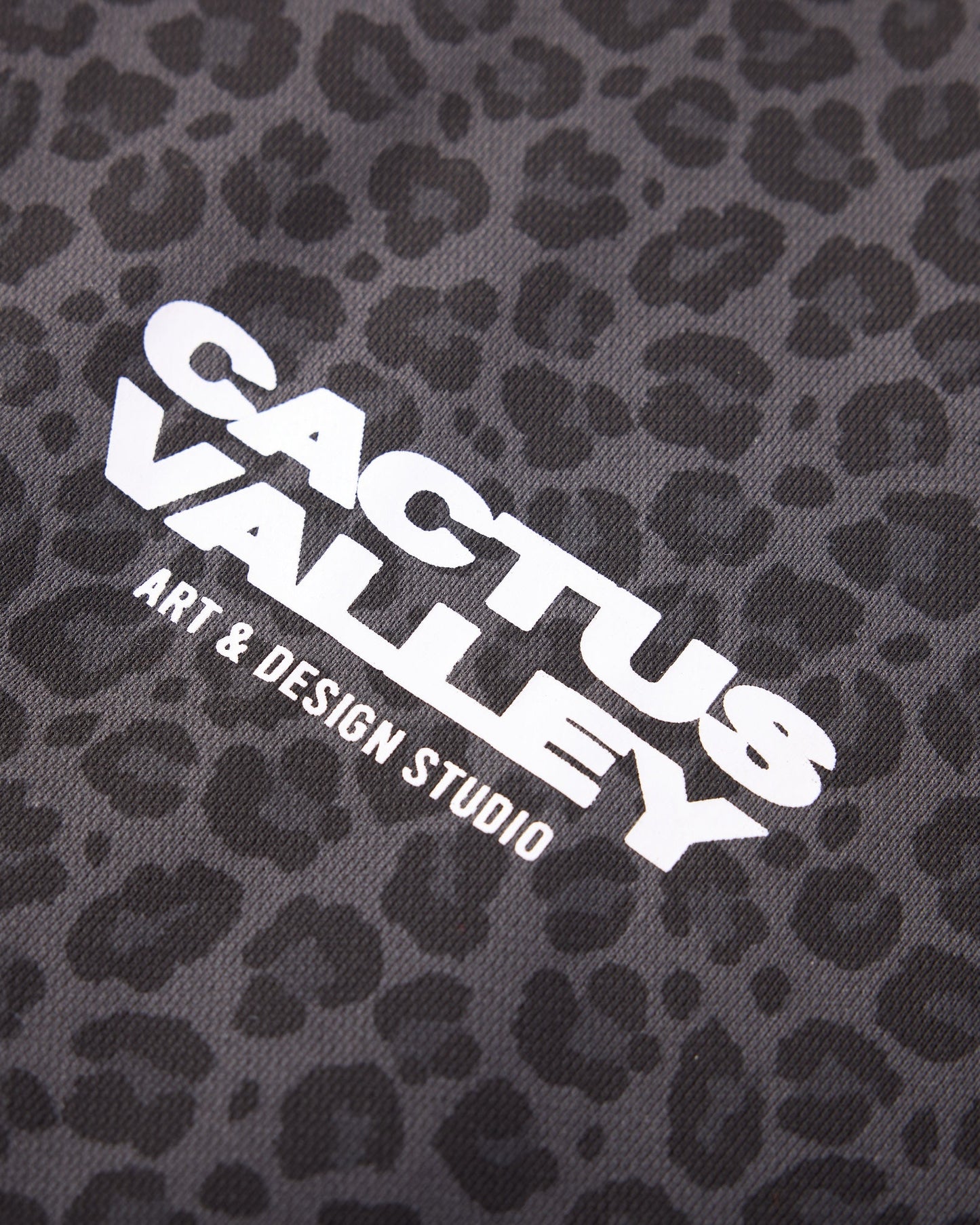 LEOPARD ART HOODIE - BLACK