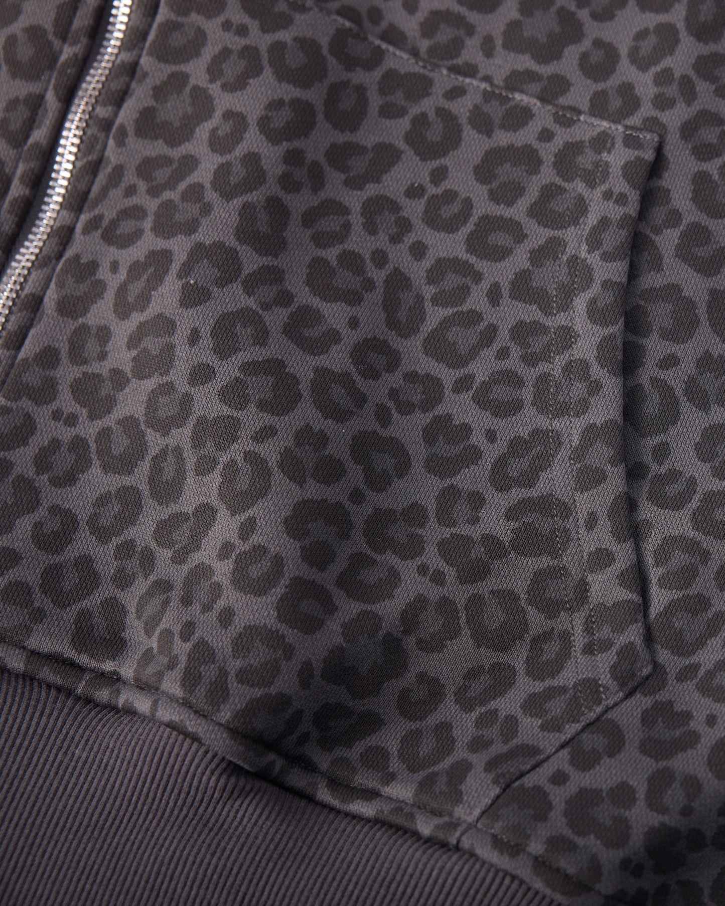 LEOPARD ART HOODIE - BLACK