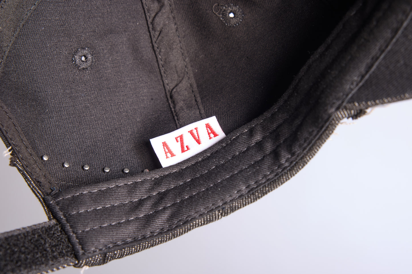 STUDDED HAT