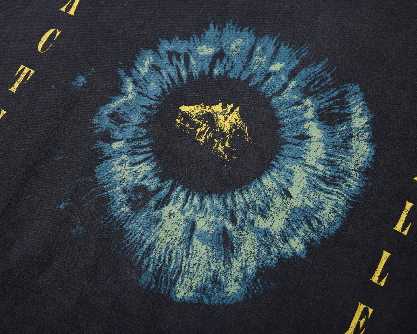EYE TEE