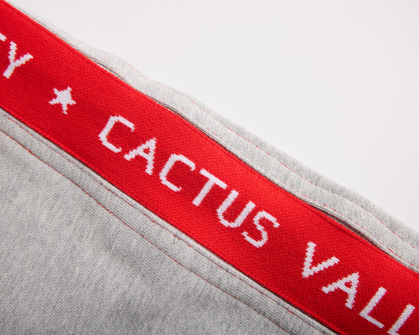 Red Tape SWEAT SHORTS