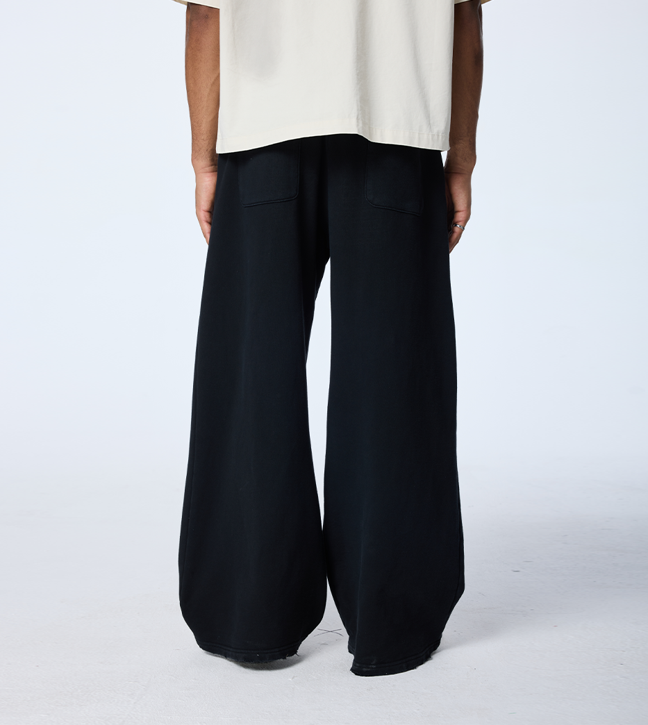 CACTUS CRAFT STUD SWEATS