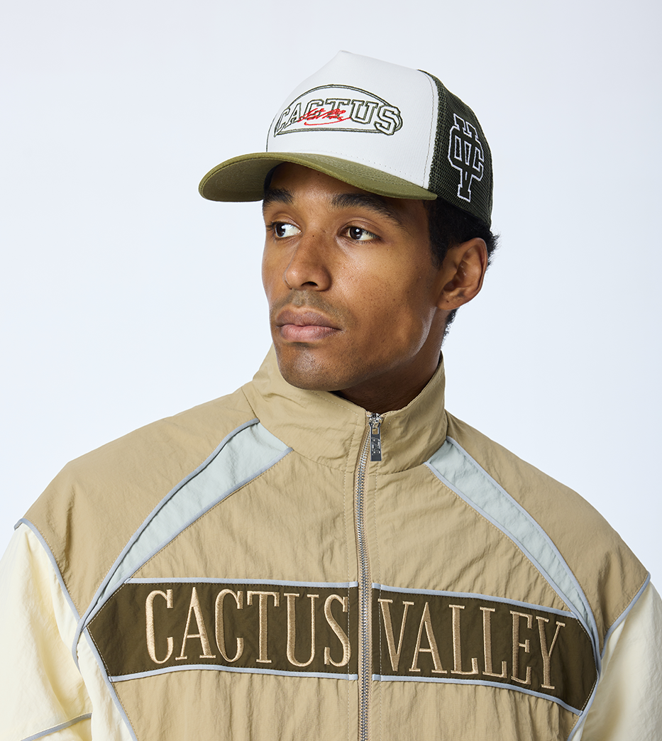 COLLEGIATE CAP