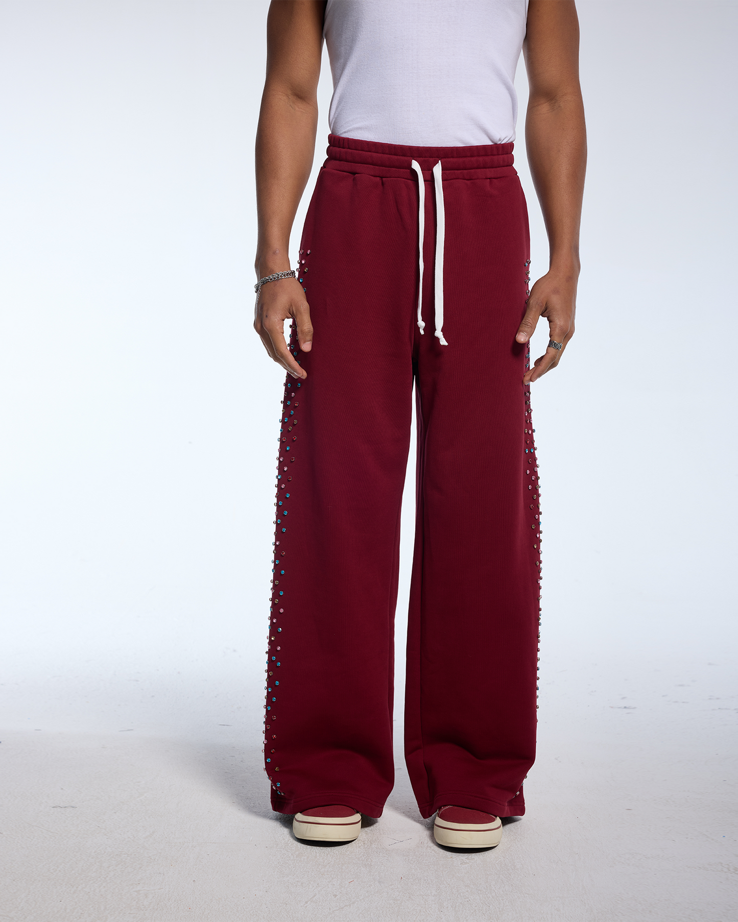 CRYSTAL CACTUS SWEATS - MAROON