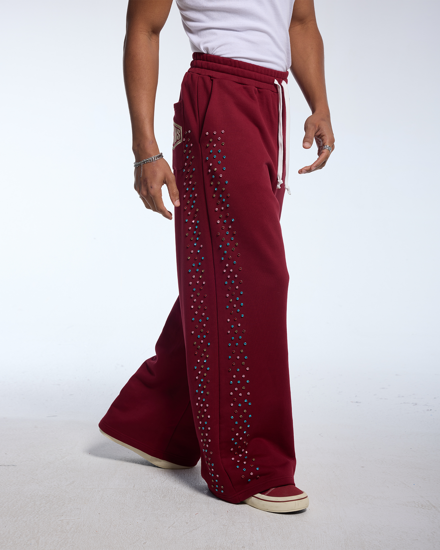 CRYSTAL CACTUS SWEATS - MAROON