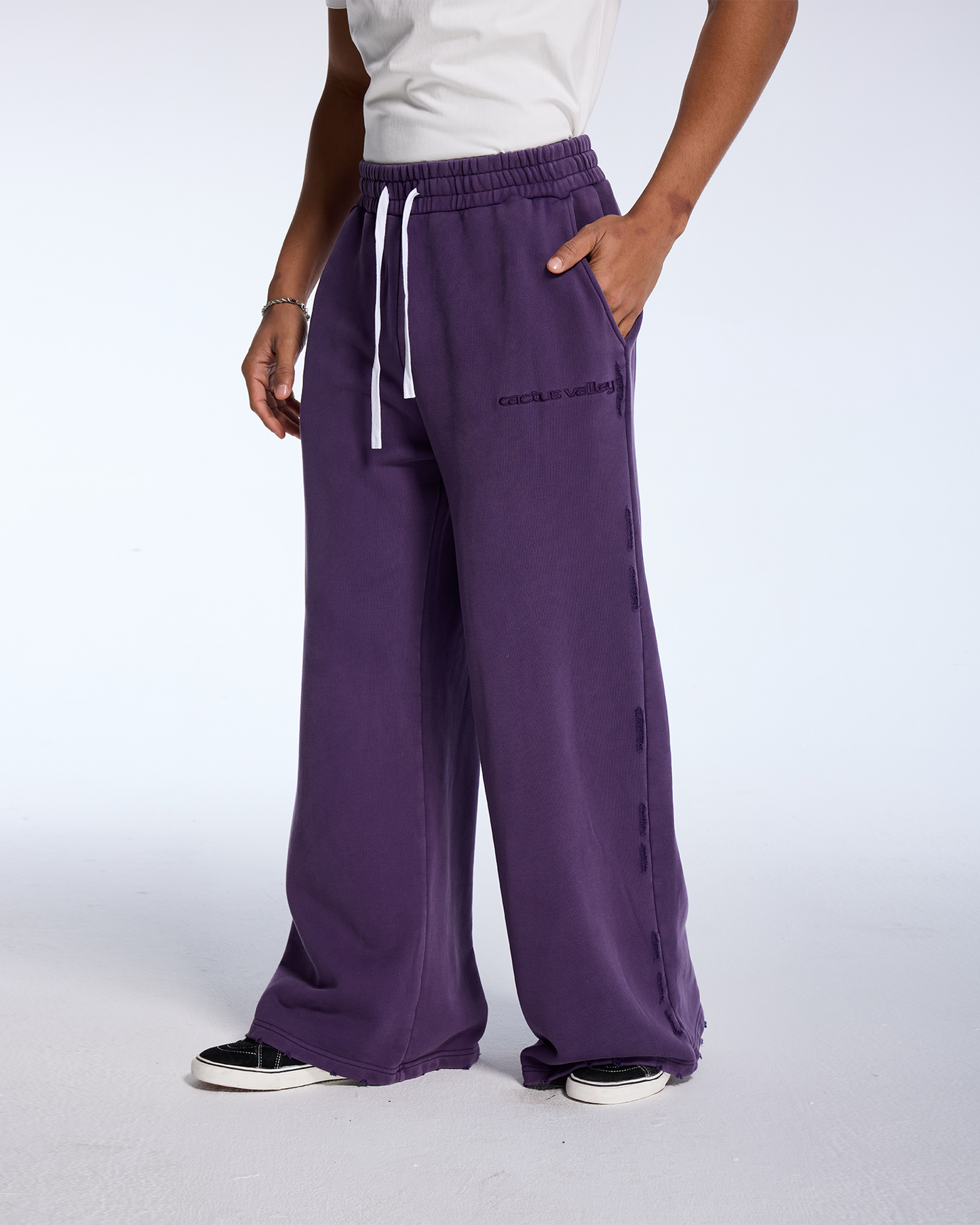 PLUM SWEATS