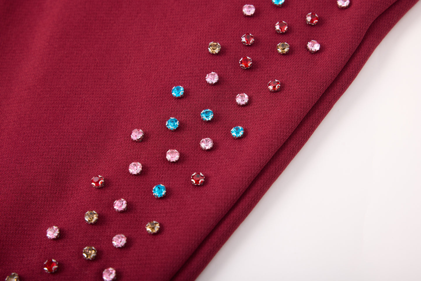 CRYSTAL CACTUS SWEATS - MAROON